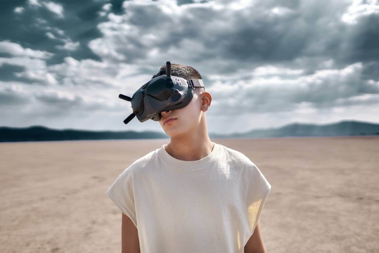 Innovative VR Screen and Control Tech Debuts at CES