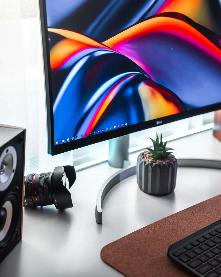Tools for a Video Maker: Content vs Effects